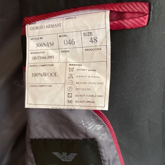 Men’s Jacket marked Armani no guarantee - Picture 3 of 10